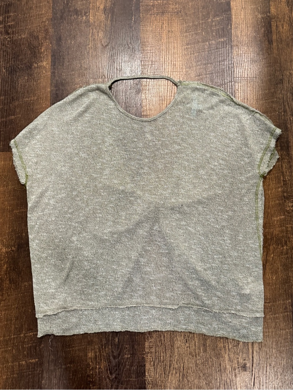 She+sky green short sleeve sweater top open twist back